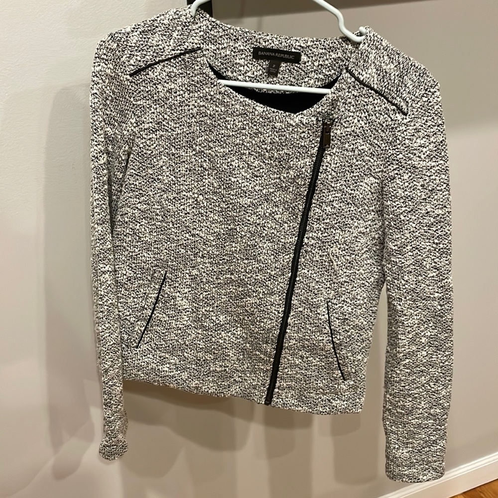 Size 2 black and white jacket- Banana republic
